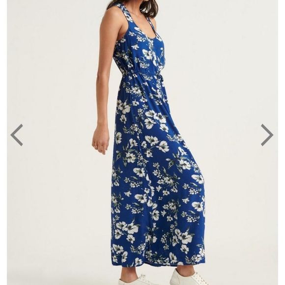Lucky Brand Dresses & Skirts - Lucky Brand Sleeveless Tie Waist Maxi Dress